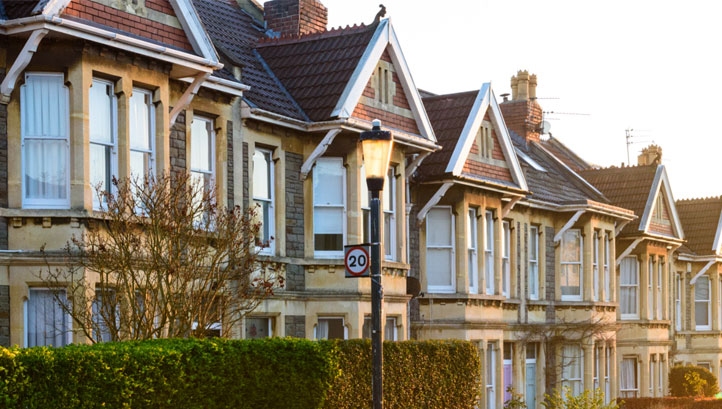 The scheme had targeted 600,000 homes, but just 53,000 homes made successful applications before its closure